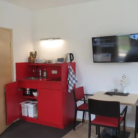 Gaestehaus Eisenstrasse 3* تروفاياخ