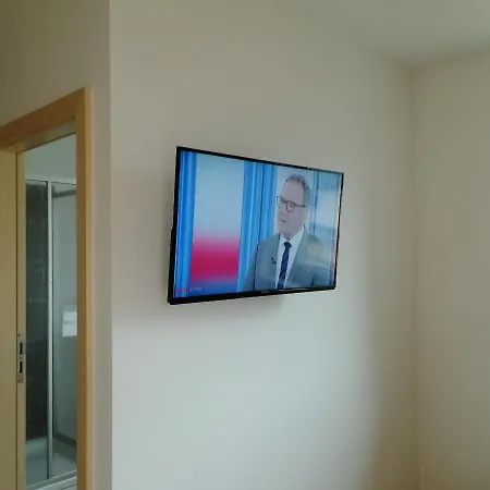 Gaestehaus Eisenstrasse 3*