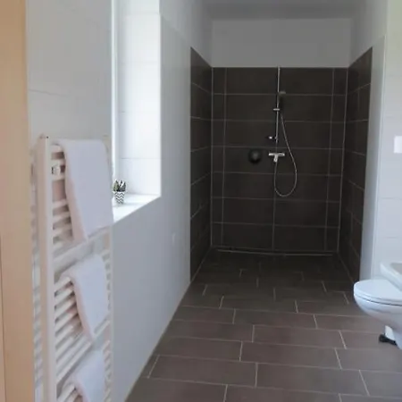 شقة فندقية Gaestehaus Eisenstrasse 3*