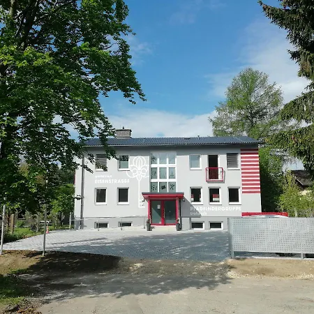 Gaestehaus Eisenstrasse